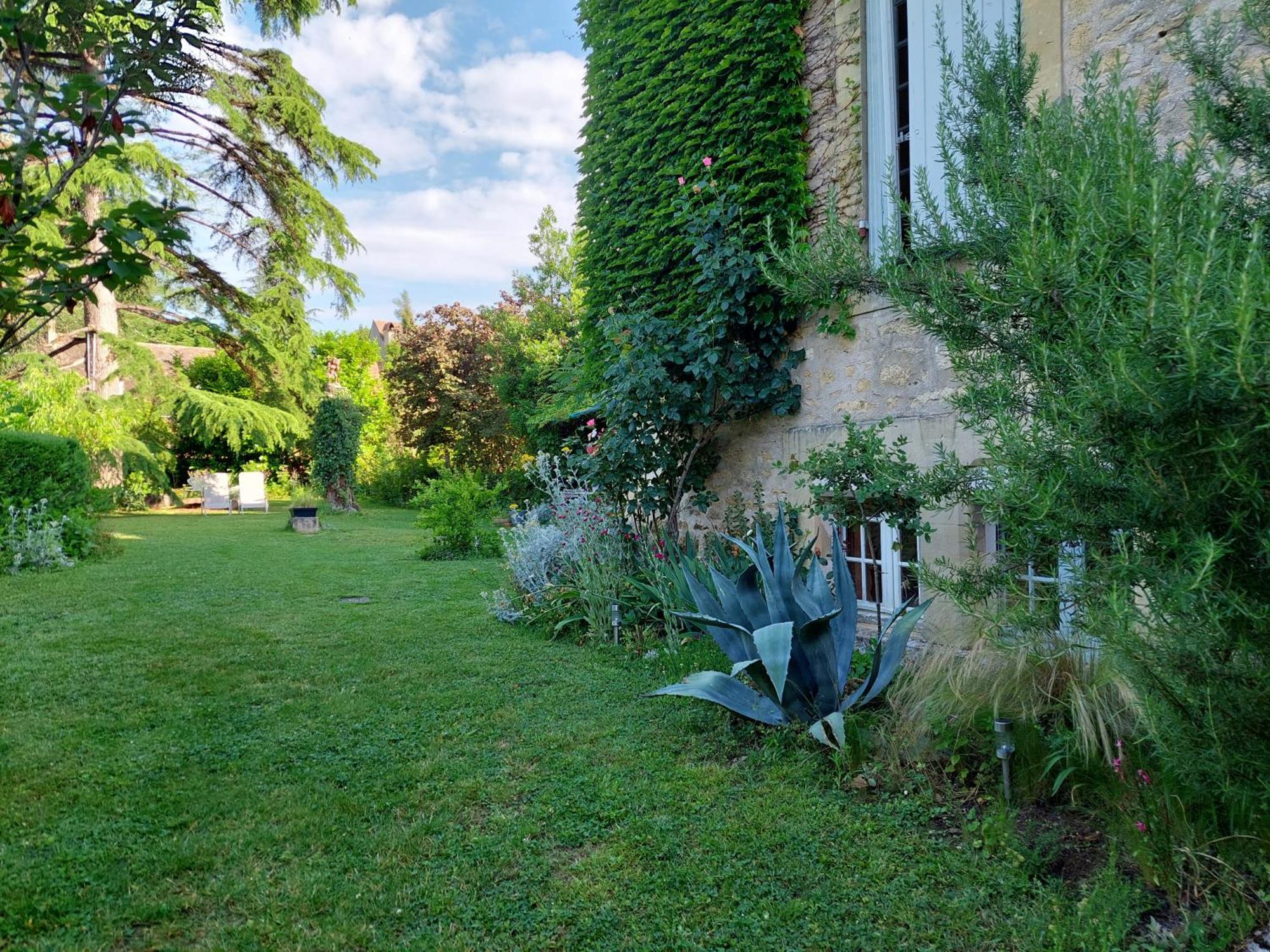 Rue du Château Lalinde Exterior foto