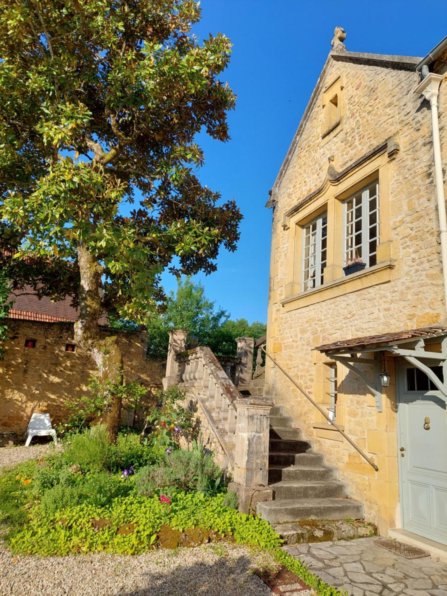 Rue du Château Lalinde Exterior foto